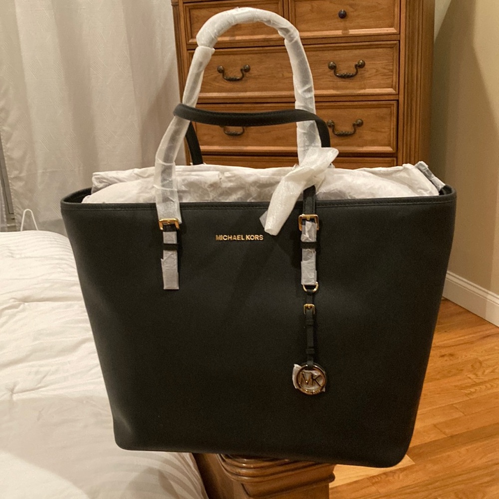 Michael Kors leather tote
